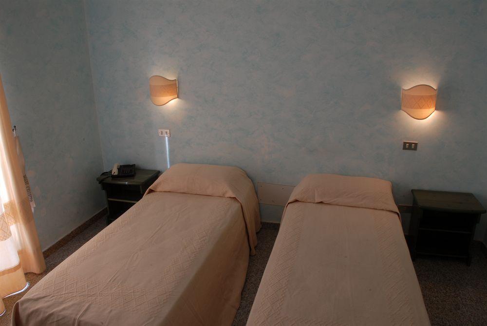 Castello Hotel 3*