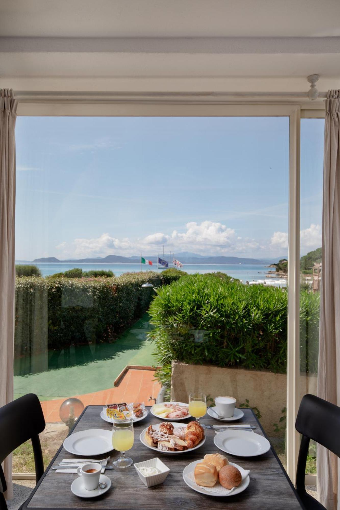 Castello Hotel 3*